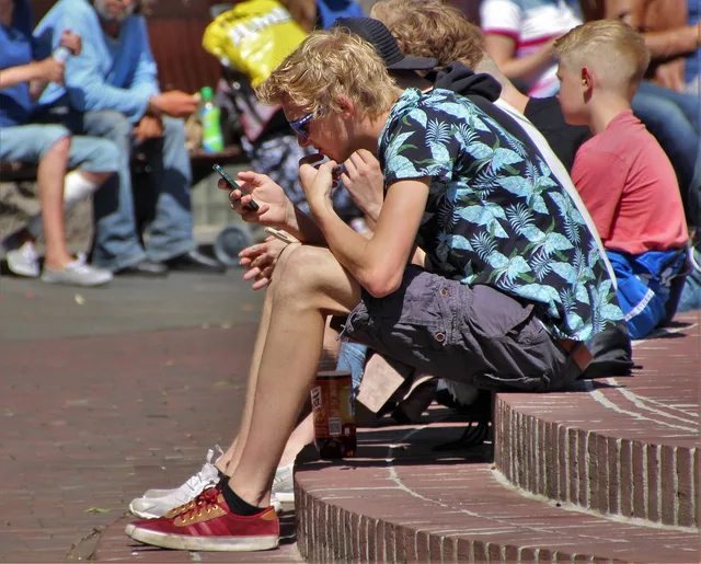 pokemon, pokemon go, phone, game, internet, friends, mobile, cellphone, telephone, technology, smart, smartphone, playing, hand, looking, gaming, cell, media, young, lifestyle, happy, cellular, network, fun, smiling, people, casual, street, student, pokemon, pokemon go, pokemon go, pokemon go, pokemon go, pokemon go. Five invented screen time households: failed first attempts, smaller changes, unresolved parts